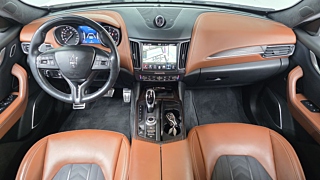 MASERATI LEVANTE 2018