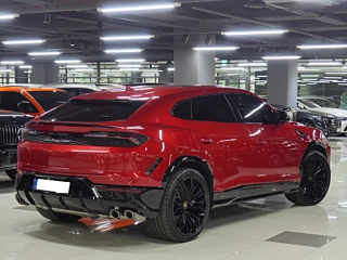 Заказать LAMBORGHINI URUS