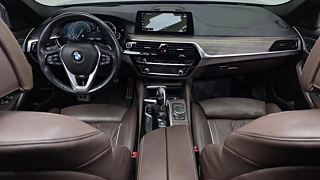 BMW 5-SERIES G30 2017