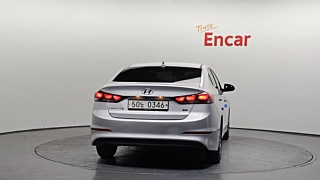 HYUNDAI AVANTE AD 2016