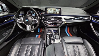BMW 5-SERIES G30 2018