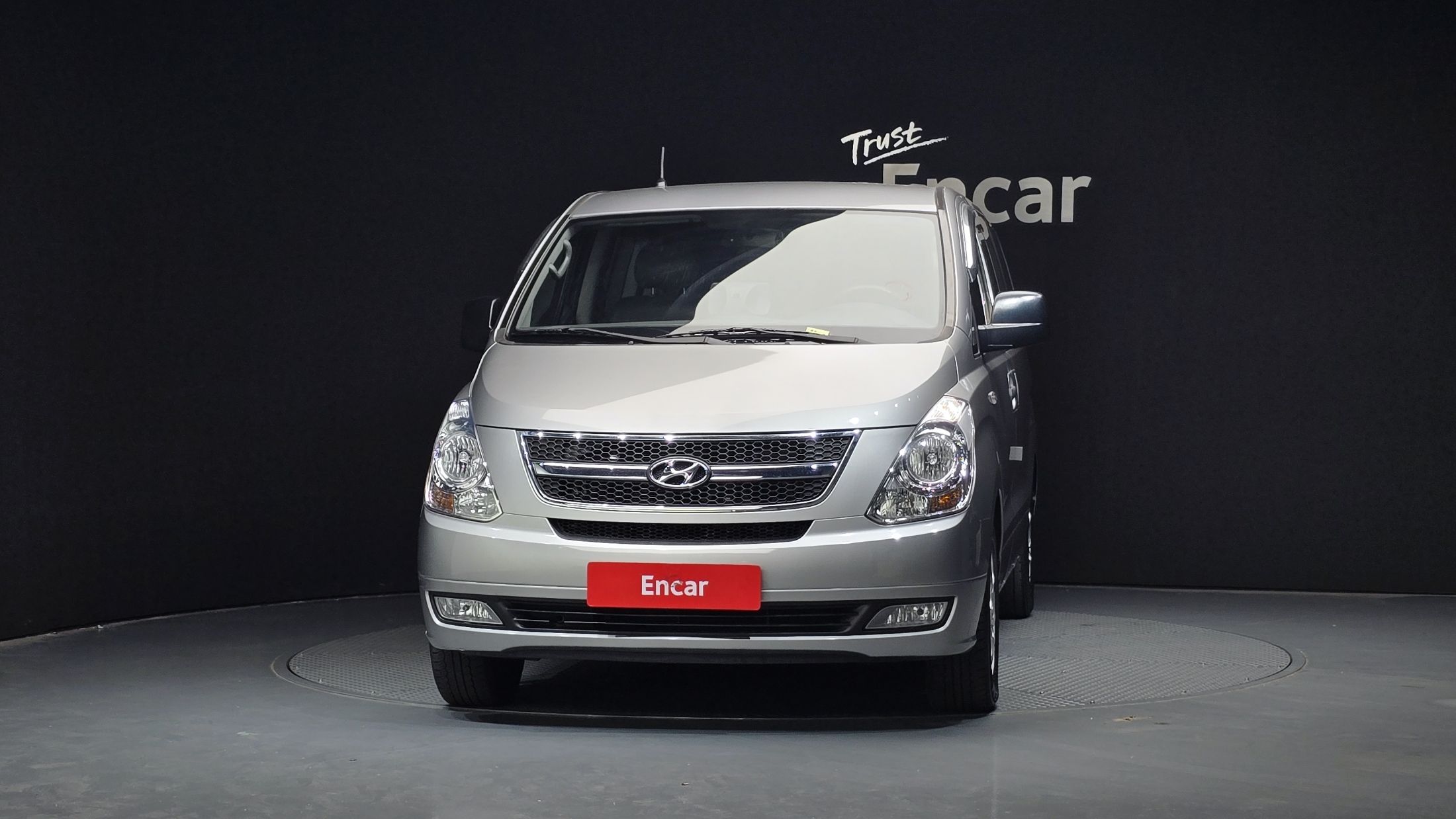 HYUNDAI STAREX GRAND 2011