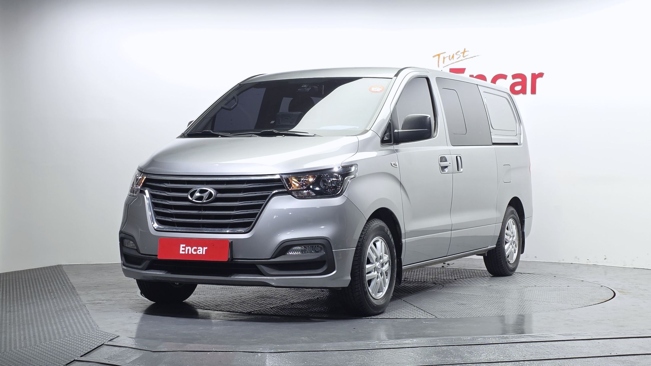 Аукционный лист HYUNDAI STAREX GRAND 2019