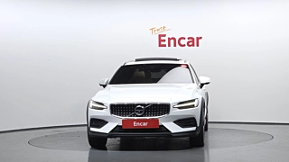 VOLVO V60 CROSS COUNTRY 2020