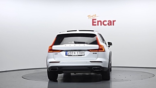 VOLVO V60 CROSS COUNTRY 2020