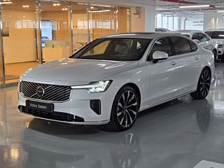 Заказать VOLVO S90
