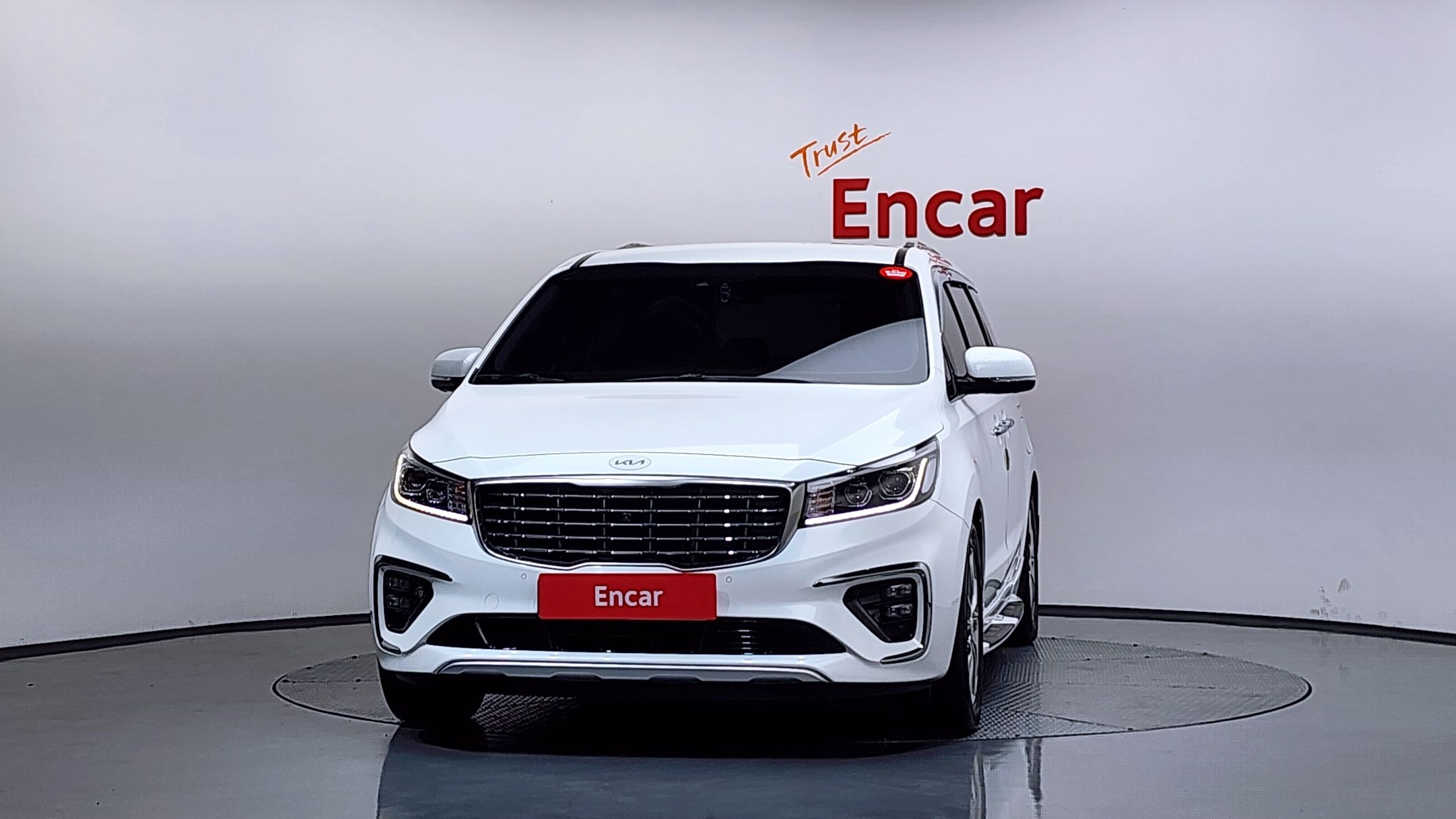 KIA CARNIVAL 2018