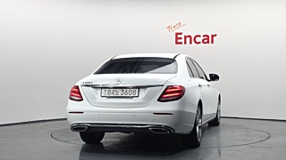 MERCEDES BENZ E-CLASS W213 2017