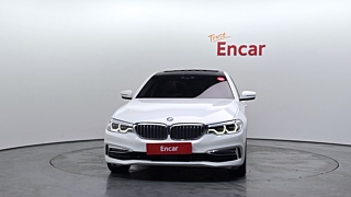 BMW 5-SERIES G30 2018