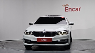 BMW 5-SERIES G30 2018