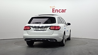 MERCEDES BENZ C-CLASS W205 2016