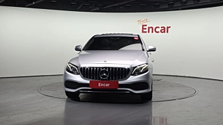 MERCEDES BENZ E-CLASS W213 2018