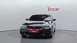 BMW 5-SERIES G30 2017