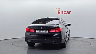 BMW 5-SERIES G30 2017