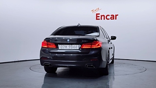 BMW 5-SERIES G30 2018