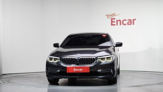 BMW 5-SERIES G30 2020