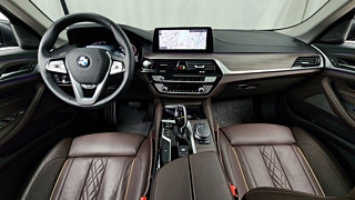 BMW 5-SERIES G30 2020