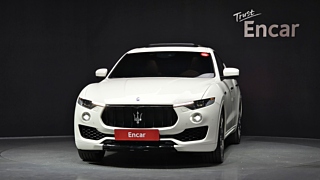 MASERATI LEVANTE 2017