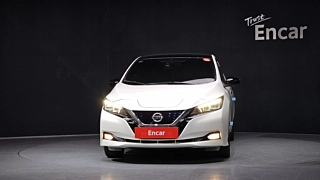 Заказать NISSAN LEAF ZE1