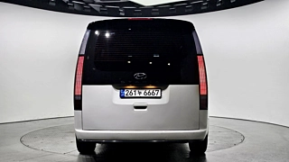 HYUNDAI STARIA 2023