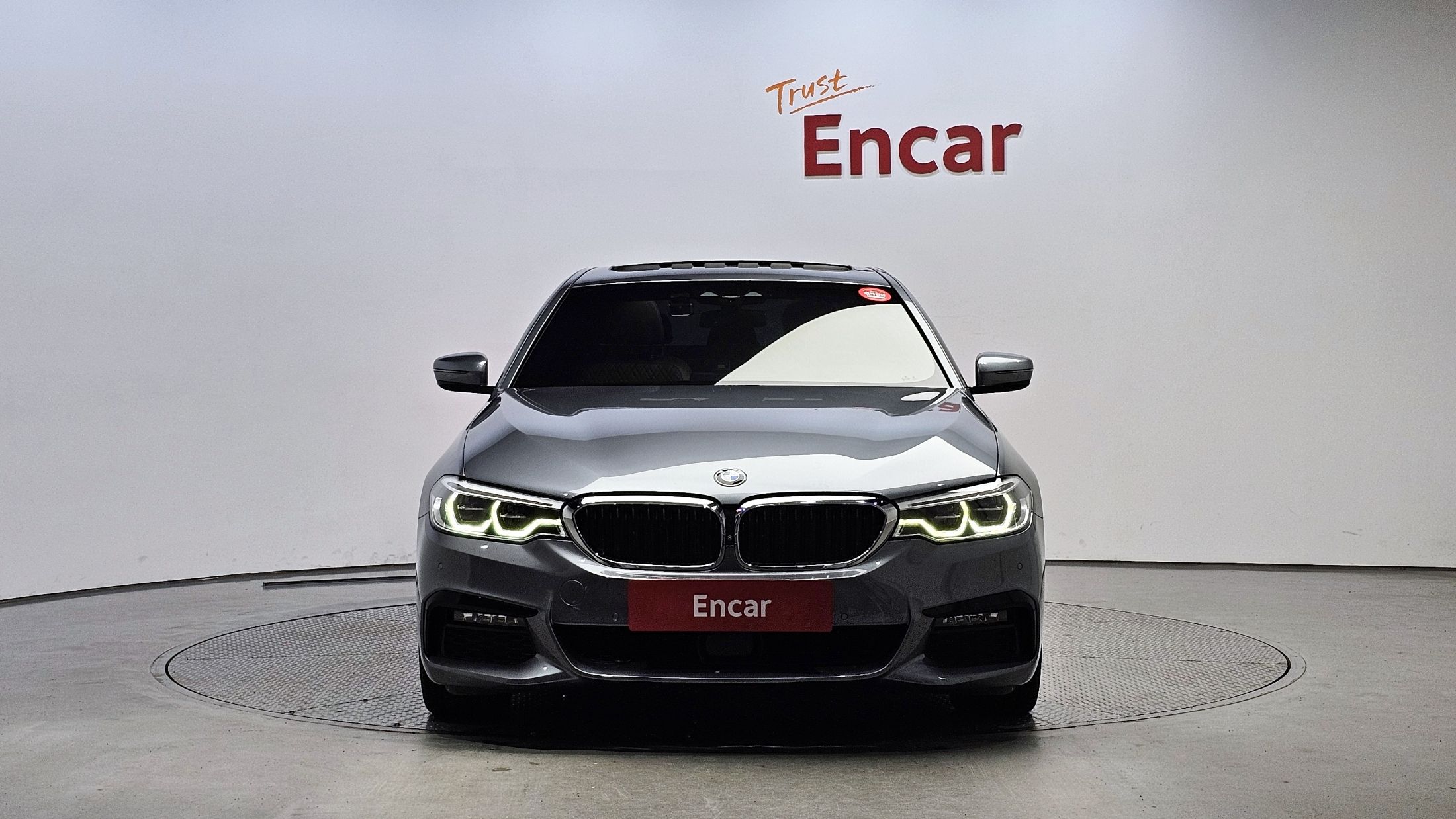 BMW 5-SERIES G30 2019