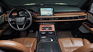 LINCOLN AVIATOR 2021