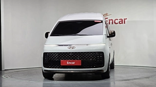 HYUNDAI STARIA 2023