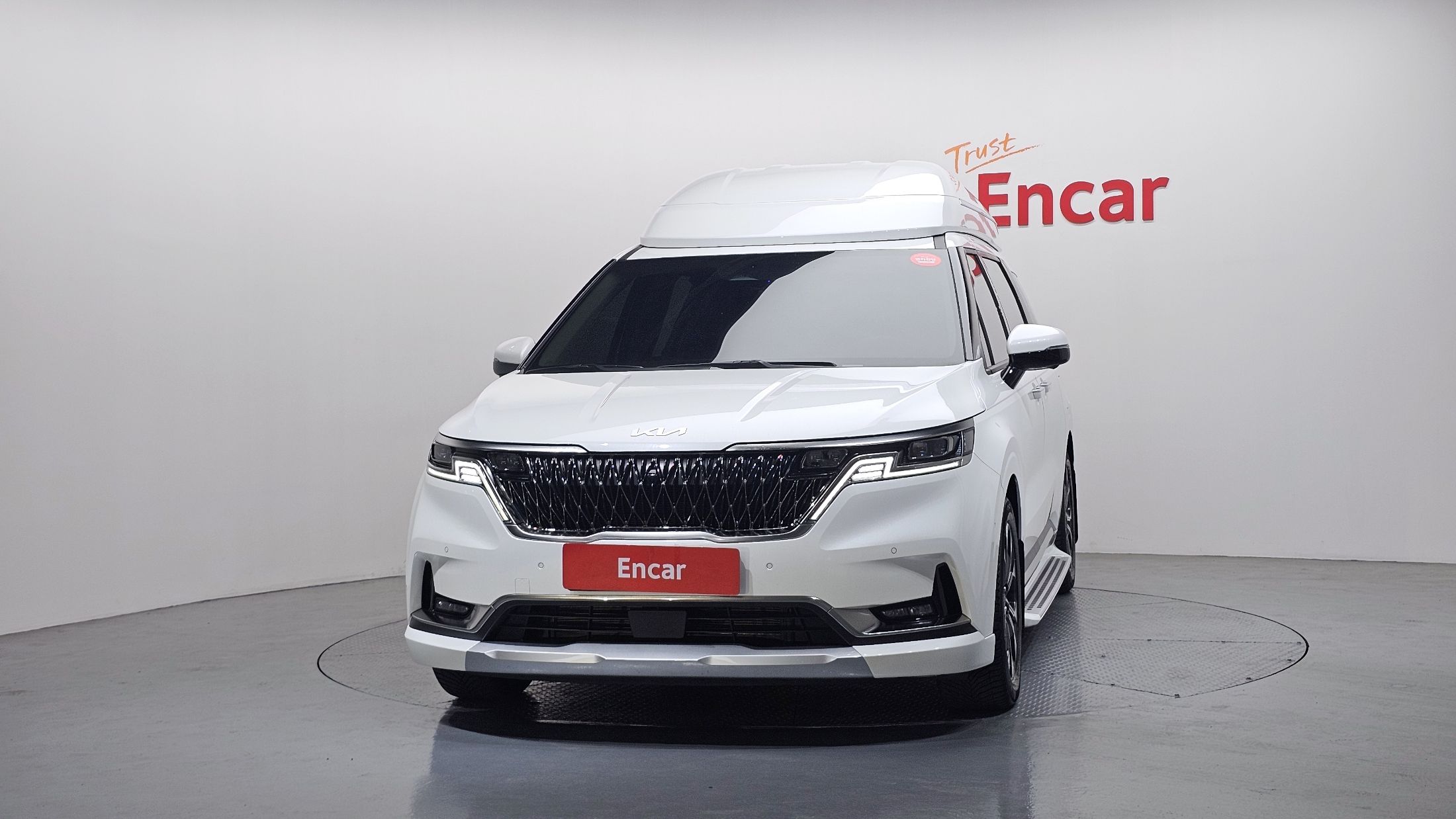 KIA CARNIVAL 2023