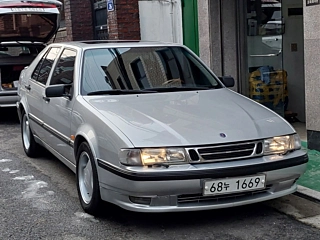 Заказать SAAB 9000