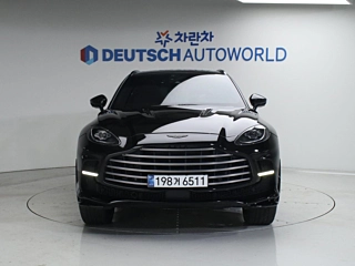 Заказать ASTON MARTIN DBX