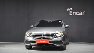 MERCEDES BENZ E-CLASS W213 2019