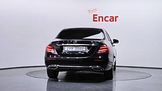 MERCEDES BENZ E-CLASS W213 2018