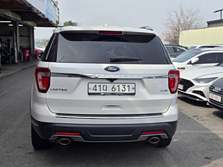 FORD EXPLORER 2018