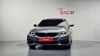 BMW 5-SERIES G30 2017