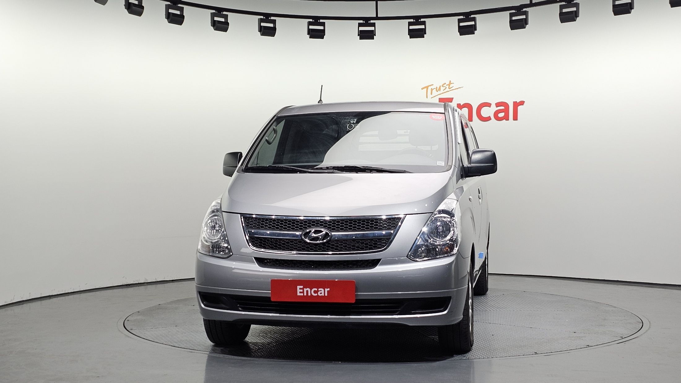 HYUNDAI STAREX GRAND 2013