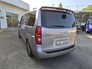 HYUNDAI STAREX GRAND 2018