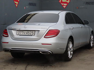 MERCEDES BENZ E-CLASS W213 2020
