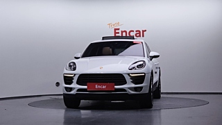 PORSCHE MACAN 2017