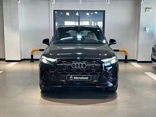 Заказать AUDI Q7 4M