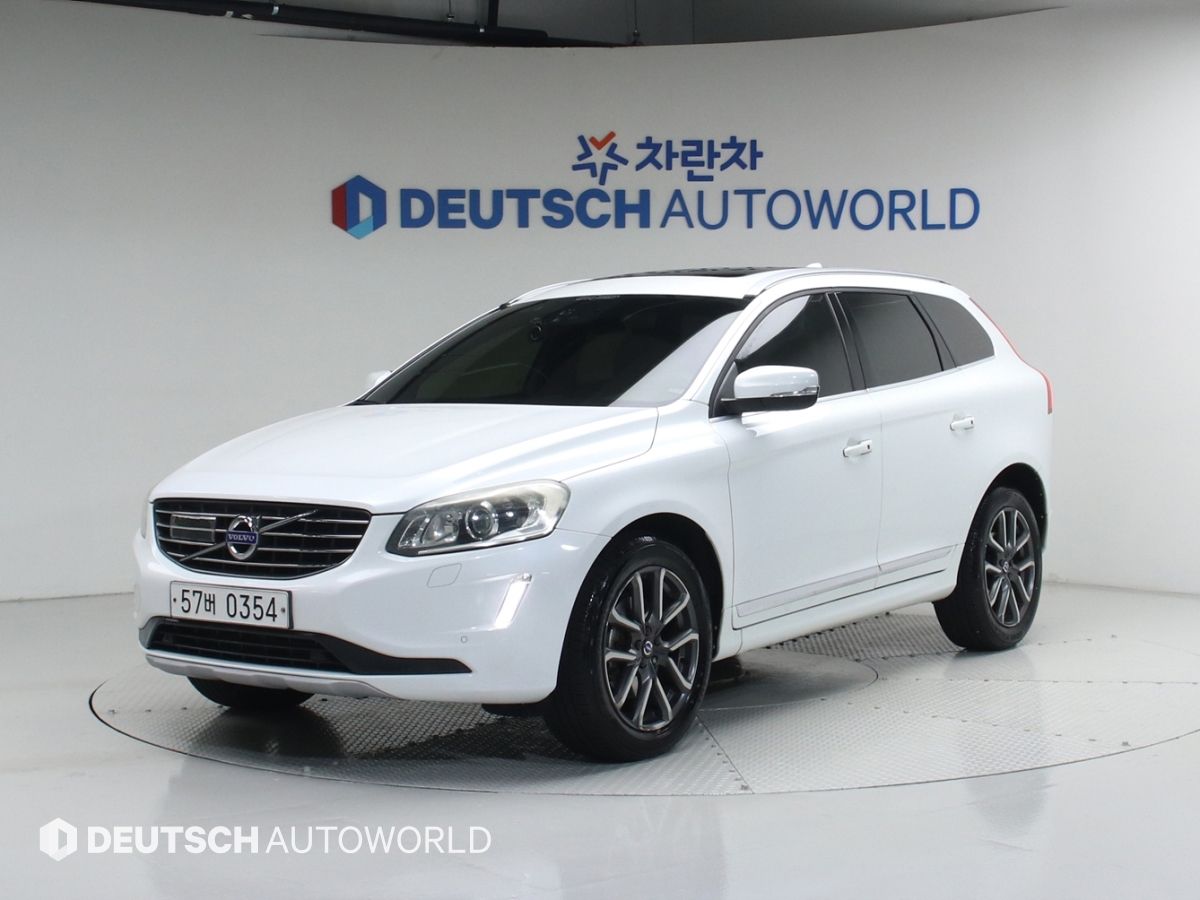 VOLVO XC60 2016