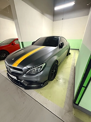 MERCEDES BENZ C-CLASS W205 2016