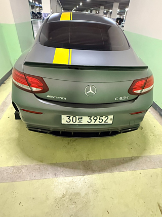 MERCEDES BENZ C-CLASS W205 2016