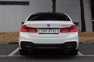 BMW 5-SERIES G30 2018