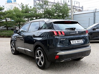PEUGEOT 3008 2018