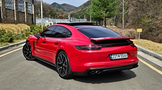 PORSCHE PANAMERA 971 2018