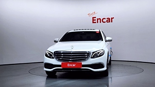 MERCEDES BENZ E-CLASS W213 2016