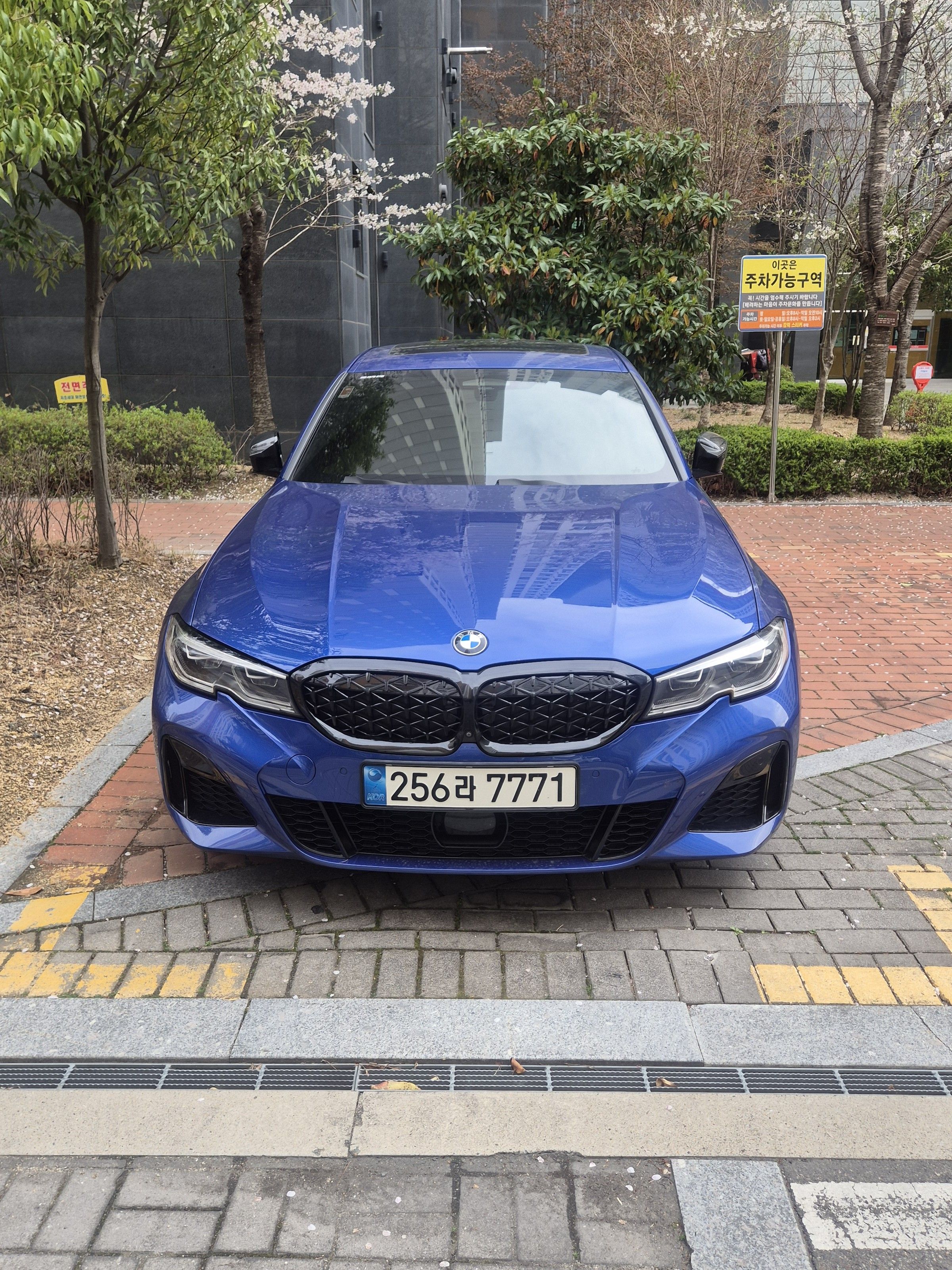 BMW 3-SERIES G20 2019