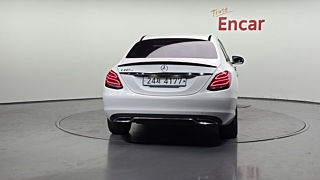 MERCEDES BENZ C-CLASS W205 2018