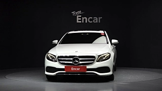 MERCEDES BENZ E-CLASS W213 2017