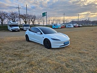 Заказать TESLA MODEL 3